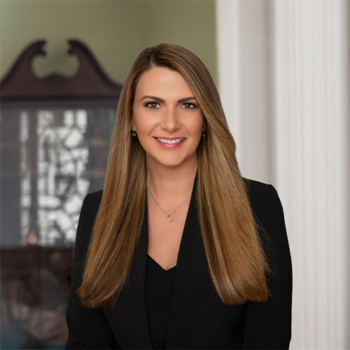 Erin Mason Headshot